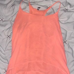 Peach tank shirt! Super cute for the summer  Size: large